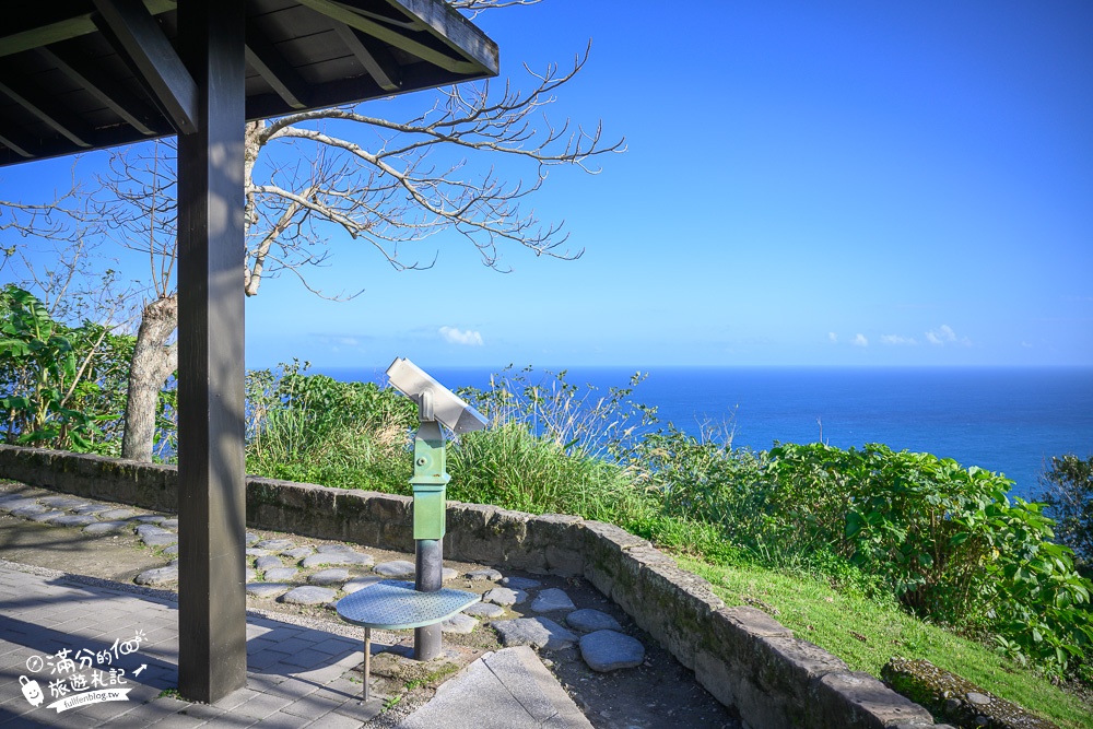 花蓮景點【芭崎休息區】免門票台11線花東公路秘境,輕鬆眺望大石鼻山和太平洋, 山海月牙灣是最美背景版!