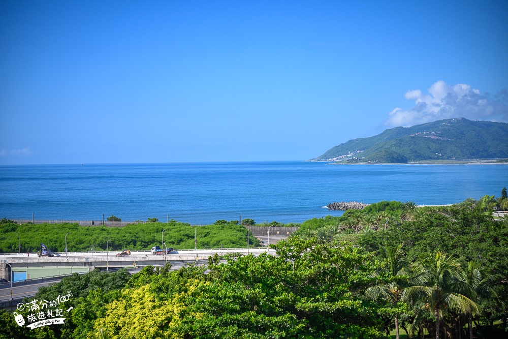 花蓮住宿推薦【花蓮璽賓行旅海景飯店】2024最新房價.單車主題旅店.房間就能看花蓮港太平洋,還有無邊際泳池!