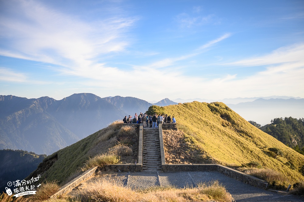 南投景點｜合歡山主峰(免門票)台灣百岳攻略.夕陽.雲海.銀河.山谷美景一次滿足~夢幻雲海觀景台!