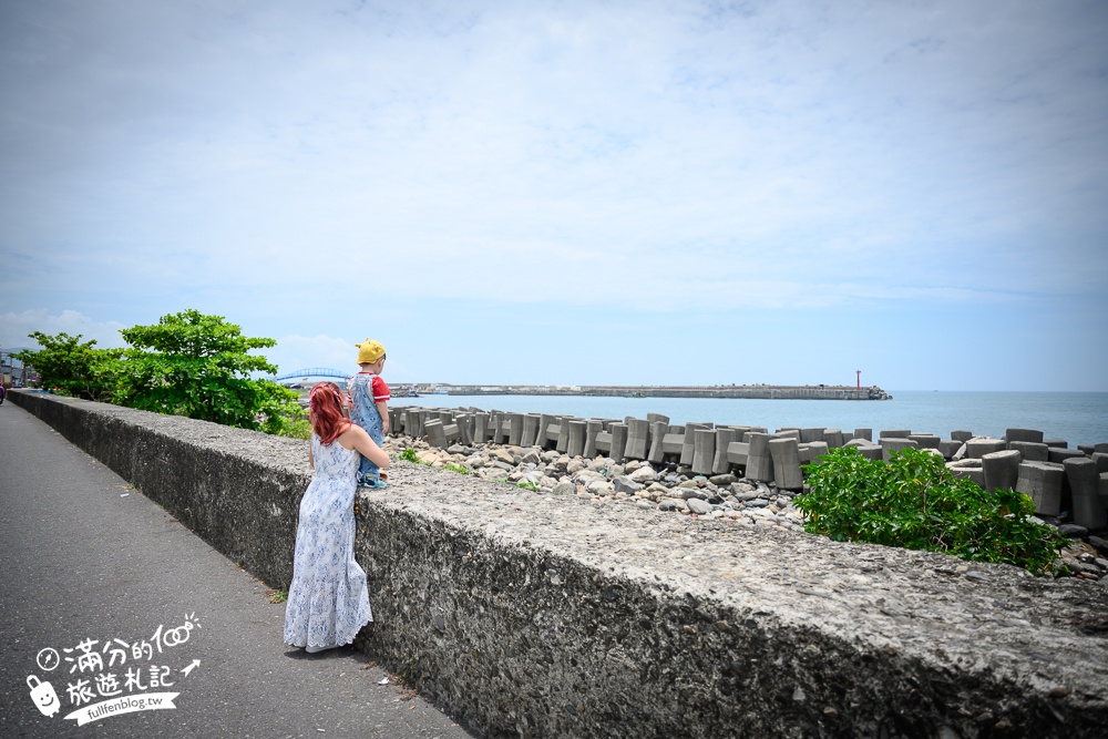 屏東【枋寮椰們海景餐廳Pi coconut】秒飛峇里島,絕美海上玻璃屋,無敵海景看台太夢幻!