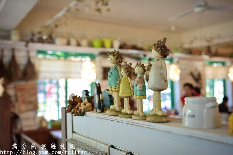 苗栗大湖景點》花間集輕食小館 季節限定招牌必吃 草莓牛奶雪花冰 還有暖呼呼的草莓牛奶鍋