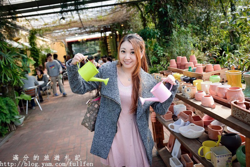 苗栗大湖景點》花間集輕食小館 季節限定招牌必吃 草莓牛奶雪花冰 還有暖呼呼的草莓牛奶鍋