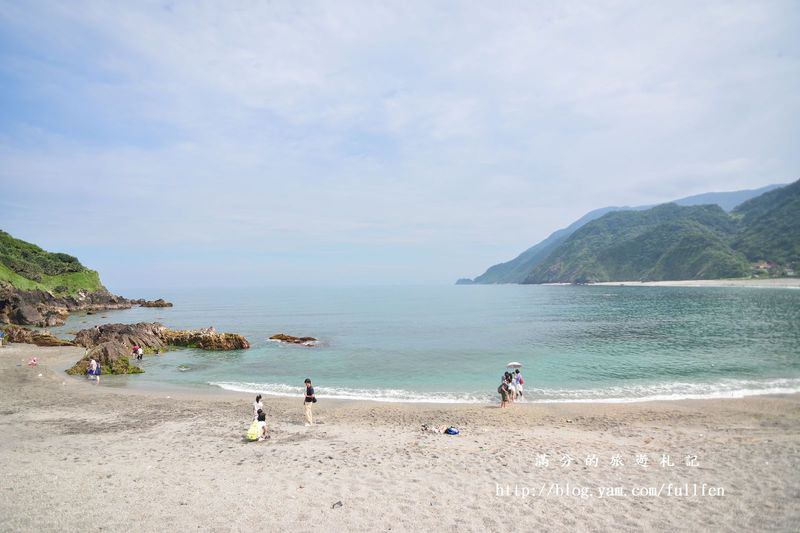 宜蘭蘇澳景點》海洋20M咖啡/海景咖啡/宜蘭下午茶/觀景咖啡廳~希臘海洋風情。吹風踩水趣!